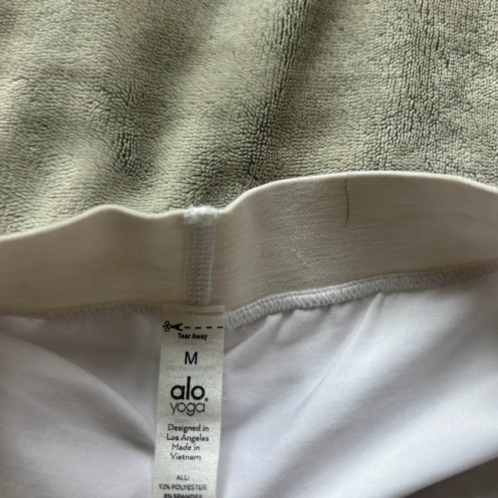ALO Yoga White Skirt